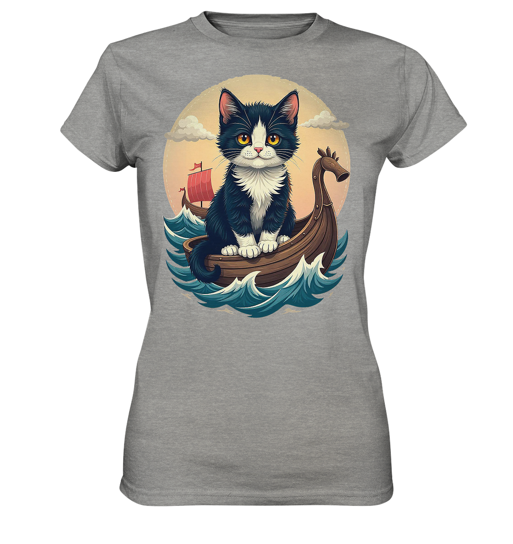 Süsse Katze auf Wikingerschiff Illustration - Ladies Premium Shirt
